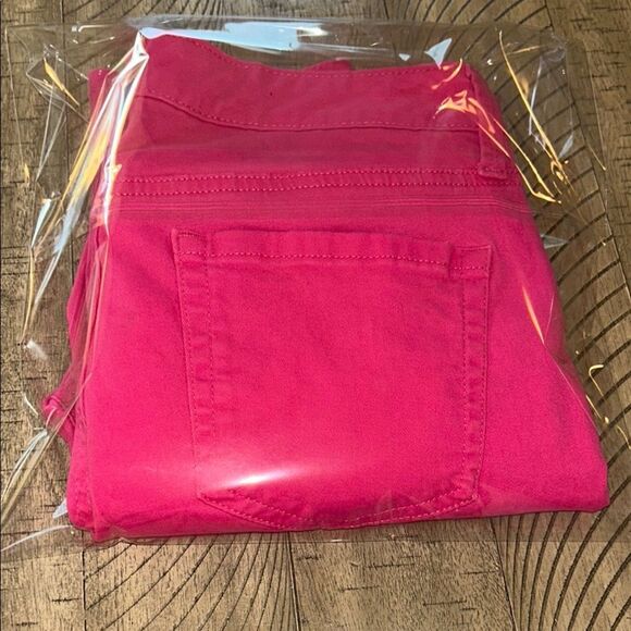 Lipstick💄Pink Charter Club’s Bristol Skinny Ankle Pink Cotton Stretch Jeans 👖 - Picture 14 of 17